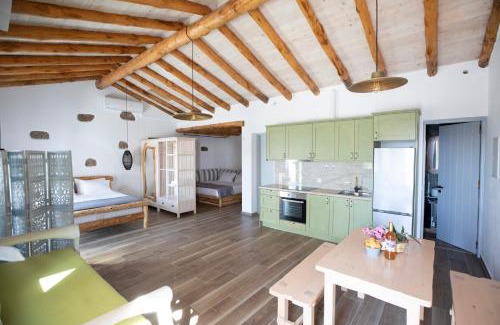 Armenistis House | Erifi Luxury Suites