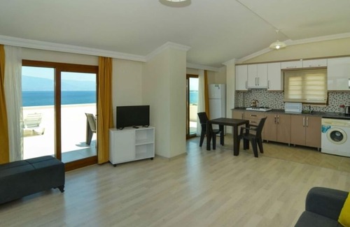 Burhaniye Hotel | Erpey Ferah Apart Otel