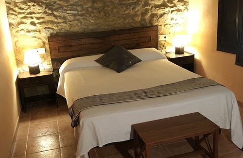 Sant Sadurni de l'Heura Cottage | Self catering Can Met Viu for 4 people