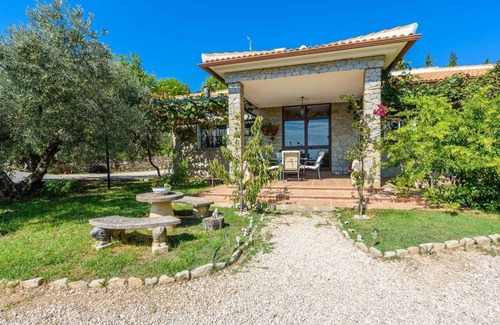 Antequera House | 130 m² House ∙ 3 bedrooms ∙ 6 guests