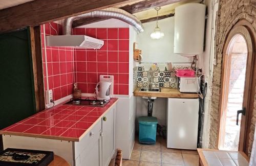 Angles Apartment | Estudio en masía Can Mon