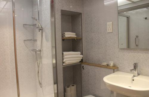 East Walworth Hotel | Eurotraveller Hotel - Premier - Tower Bridge