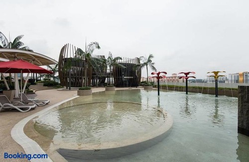 Ara Damansara Apartment | Eve Suite