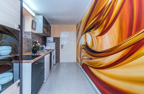 Rafajlovici Apartment | Exclusive 2 bedrooms apartment, 2 minutes walk to a sandy beach.