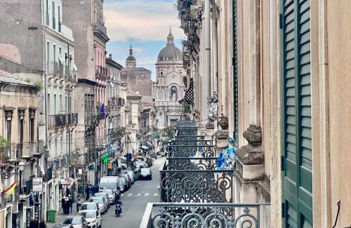 Old Town Apartment | Exclusive Catania suite
