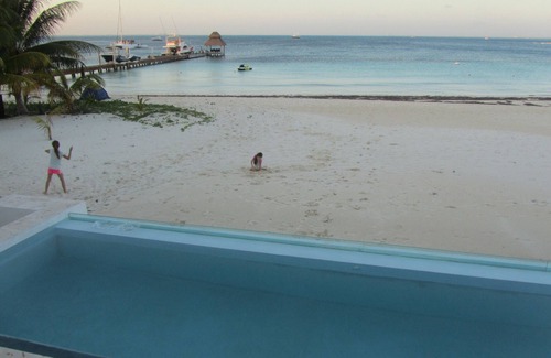 Punta Cancun House | Exclusive & Safe Location: Turquoise Sea w/White Sand Beach NO SEAWEED