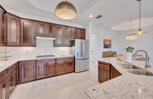 Lakewood Ranch House | Executive home at 8th Green Getaway in Lakewood National Golf community