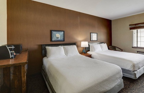 Columbia Hotel | Experience the Rustic Elegance of Stoney Creek! Heated Pools | 2 Units