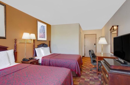 New Cumberland Hotel | Express Inn