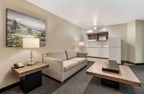 East Columbia Hotel | Extended Stay America Premier Suites - Portland - North
