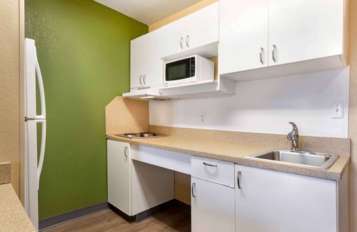 Greenville - Spartanburg Hotel | Extended Stay America Select Suites - Greenville - Airport