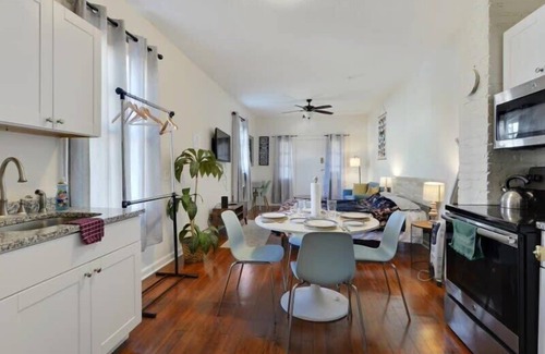 Saint Roch House | Fab Studio | Walk to Food and Music | Pet Friendly