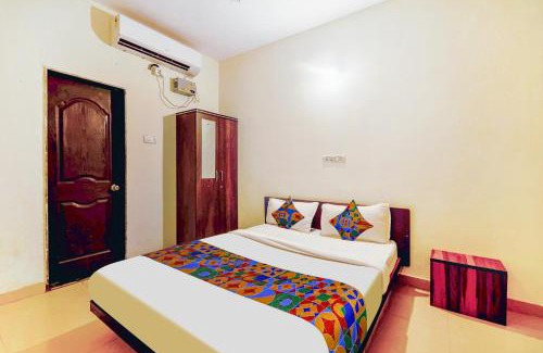 Phase 1 Hotel | FabExpress SRH - Nr Butterfly Park - Hinjawadi