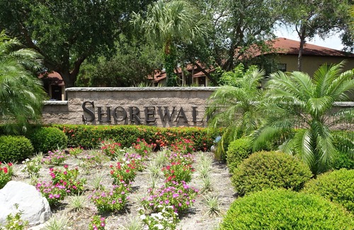 Trailer Estates Condo | Fabulous Shorewalk Palms Heaven condo-2 heated hot tubs & pools near IMG/beaches
