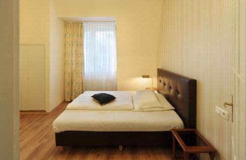 Westend-Sud House | Fair Hotel Villa Diana