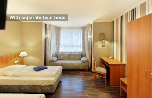 Westend-Sud House | Fair Hotel Villa Diana