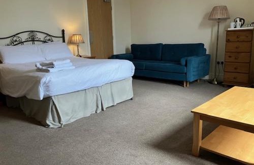 Clyst St Mary House | Fair Oak House Exeter Airport