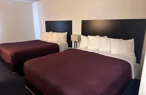 Outlook Hotel | FairBridge Inn & Suites Sunnyside