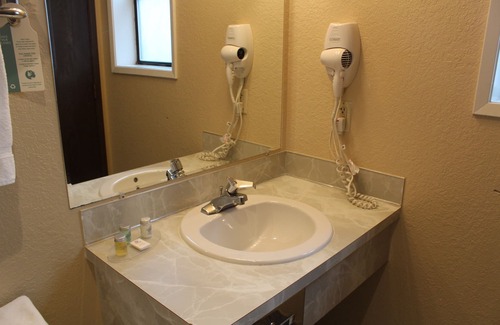 Downtown Leavenworth Hotel | Fairbridge Inn & Suites