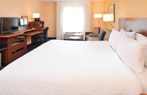 Airport North Hotel | Fairfield Inn By Marriott Orlando Airport