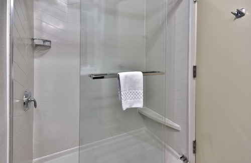 Bermuda Hotel | Fairfield Inn By Marriott Richmond Chester