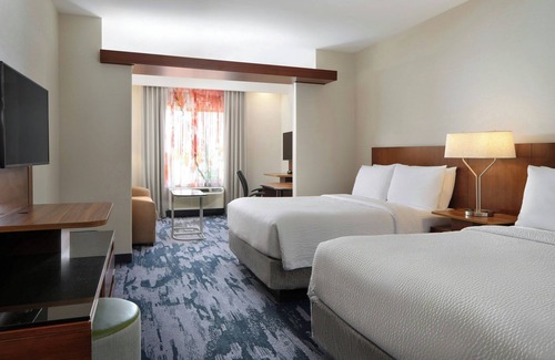Downtown Niagara Falls Hotel | Fairfield Inn & Suites by Marriott Niagara Falls