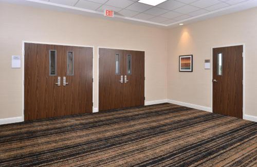 Woodland Hotel | Fairfield Inn & Suites by Marriott Sacramento Airport Woodland