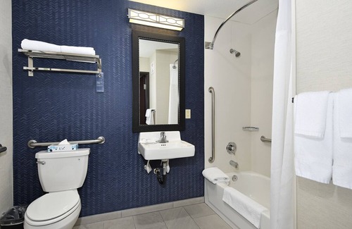 Parkrose Hotel | Fairfield Inn & Suites by Marriott Portland Airport
