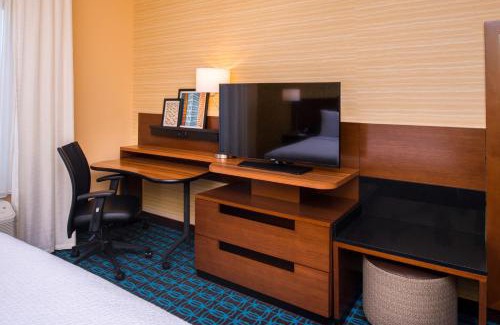 Stow Hotel | Fairfield Inn & Suites by Marriott Akron Stow
