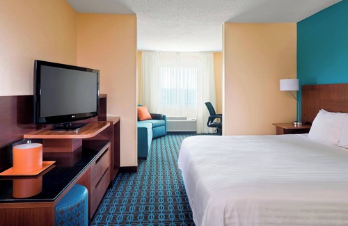 Beaumont Residential Hotel | Fairfield Inn & Suites Lexington Keeneland Airport