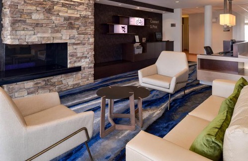 Southwest Area Hotel | Fairfield Inn & Suites by Marriott Cedar Rapids
