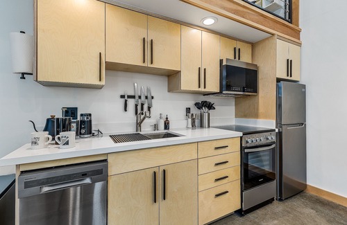 Coconino Estates Apartment | Fall in Flagstaff | Enjoy our Local Discounts