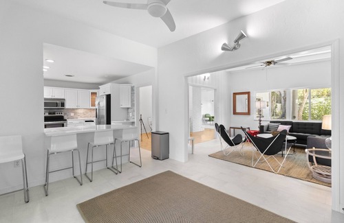 Palma Sola House | FALL IN LOVE with this spotless pet friendly pool home minutes from Anna Maria!