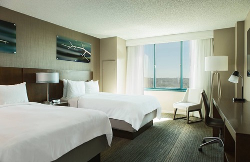 Falls Church Hotel | Falls Church Marriott Fairview Park