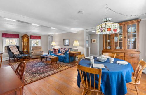 West Falmouth House | Falmouth Spacious Family Home with fireplace