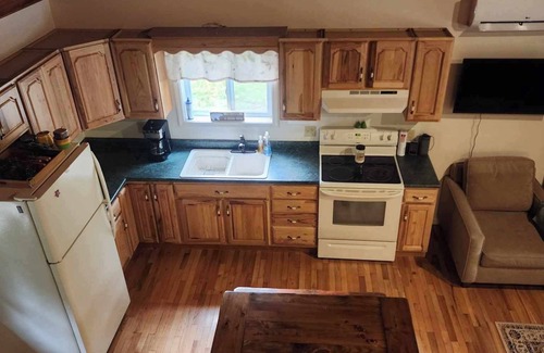 New Albany Cabin | Family and Pet-Friendly, Charming Cabin