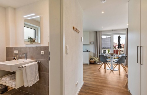 Deffingen Apartment | Family Apartment Fewo Parkside S4 | 8Min to Legoland | Balcony & Parking