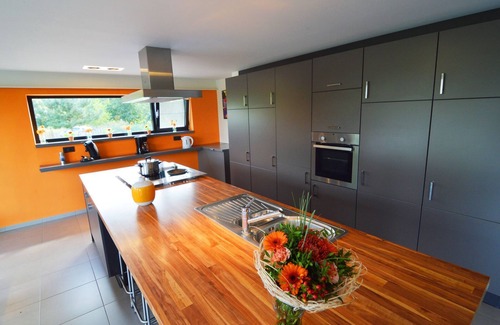 Profondeville House | Family Villa, Profondeville