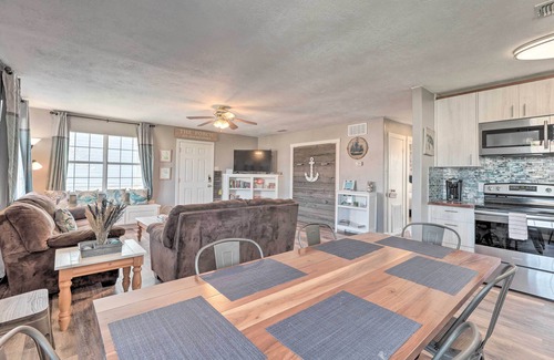 South Padre Island Cottage | Family-friendly South Padre Island Escape w/Grill