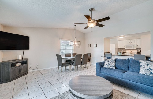 Caloosahatchee Cottage | Family-friendly Cape Coral Home w/Private Pool!