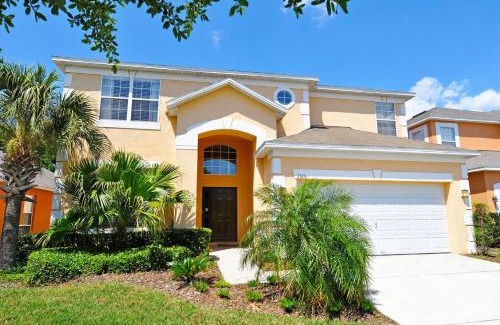 Seasons House | Family Friendly Vacation Home with South Facing Pool - Hot Tub - Game Room - Near Disney