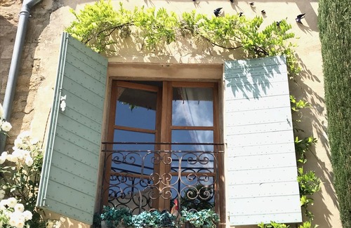 Ansouis House | Family + Friends: Provence Chic - Central location for ultimate Luberon touring