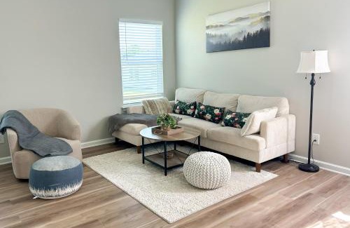 Lavonia House | Family Getaway Near Lake Hartwell and Tugaloo Trails