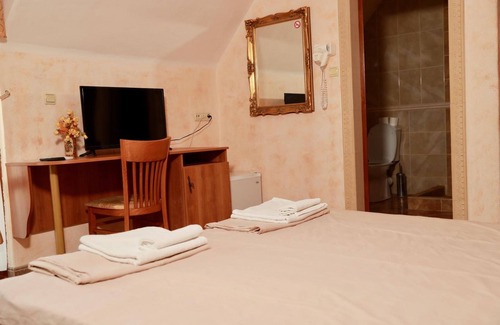 Ravda Bed & Breakfast | Family hotel Tropicana