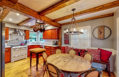 Cedar Glen Cabin | Family Lake House, Two Minute Walk to Lake
