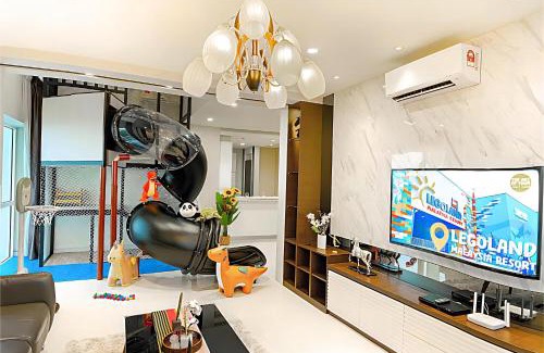 Medini Apartment | Family Luxury Condo with Slides near Legoland, Medini Signature by KidsCastle