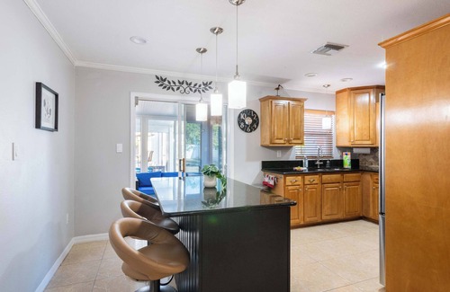 Plymouth House | Family Retreat with Pool, Fenced Yard, AC