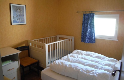 Mirmande Other | Family-run country gîte * with swimming pool - picturesque and peaceful!