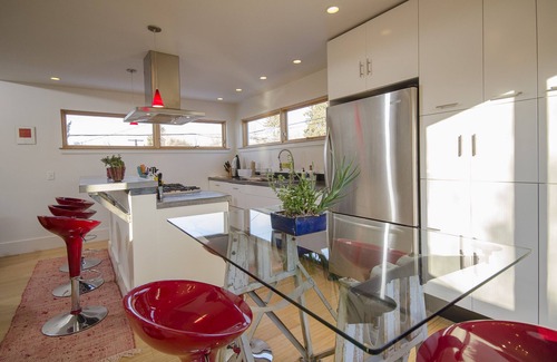 Bozeman House | Fantastic Modern "Green" Home In Downtown Bozeman. nReg. #STR23-00029
