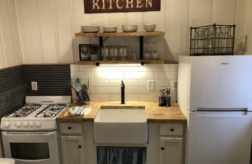 Eureka Springs Historic District House | Farm House Cottage